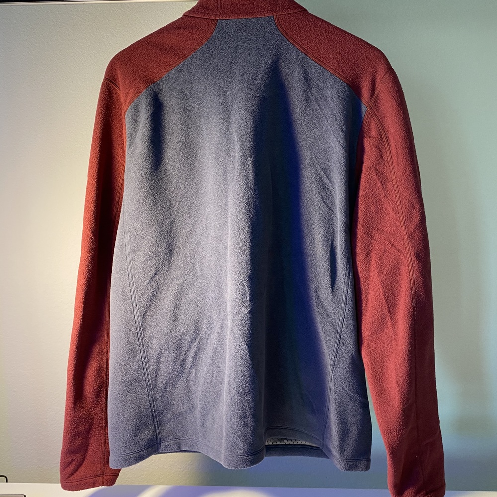 LL Bean Fleece Large made with Recycled poly - Picture 6 of 10